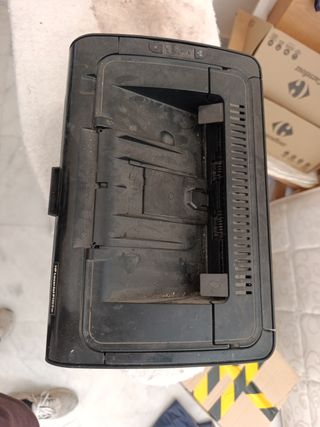 Impresora HP LaserJet P1102w Negra