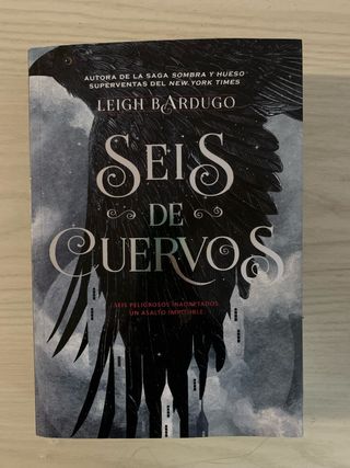 Libro Seis de cuervos 