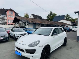 Porsche Cayenne 2015 v8 
