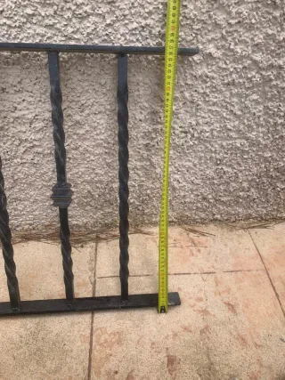3 Rejas de Hierro Forjado
