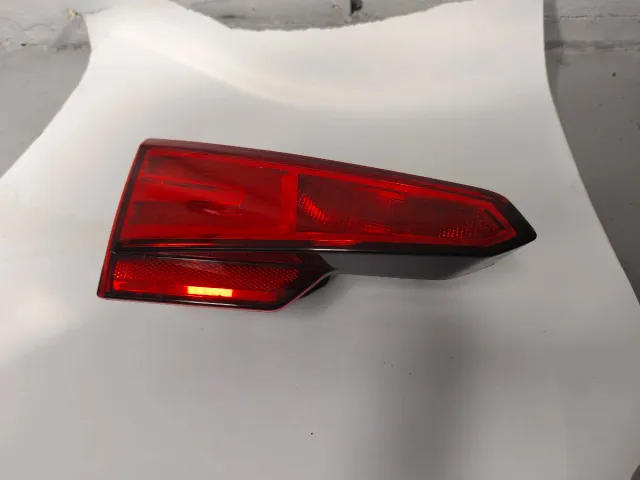 Piloto trasero derecho Audi A4 B9 portón