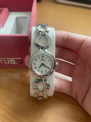 Reloj Lotus Mujer Plata y Blanco