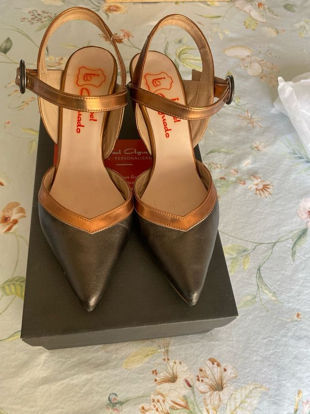 Zapatos Salón Isabel Aguado Talla 36