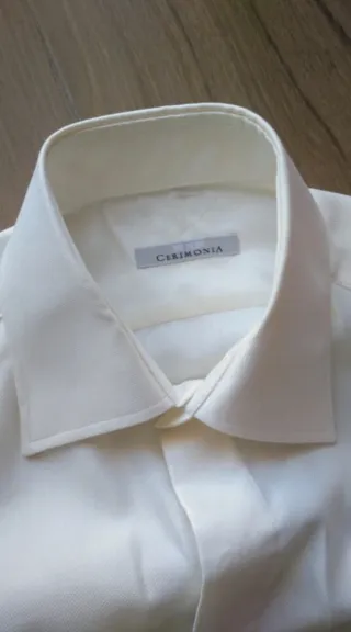Camisa de boda italiana color marfil