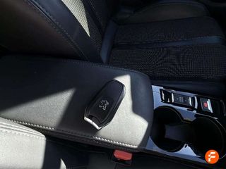 Peugeot 208 PureTech 73kW (100CV) GT Line