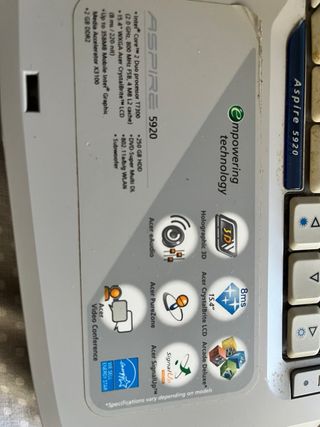 Portátil Acer Aspire 5920