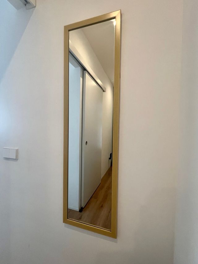 Espejo 125x35cm con marco de color madera 