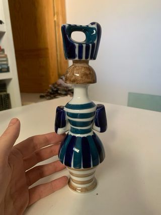 Figura decorativa cerámica mujer