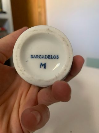 Figura decorativa cerámica mujer