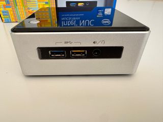 Intel NUC procesador Intel i7 16 GB RAM