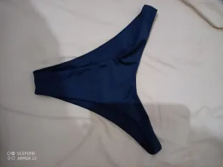 Braguita bikini negra