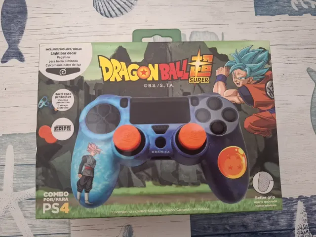 Carcasa Dragon Ball para PS4