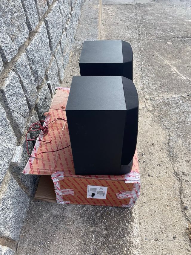 Altavoces Philips Negros