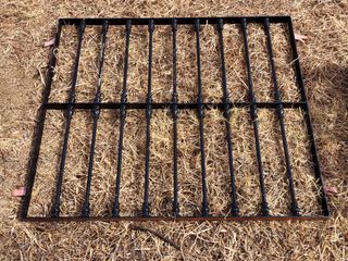 Reja de hierro para ventana 1,30 x 1,18