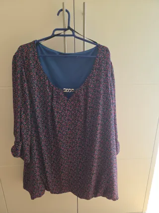 Blusa estampada talla 54/56