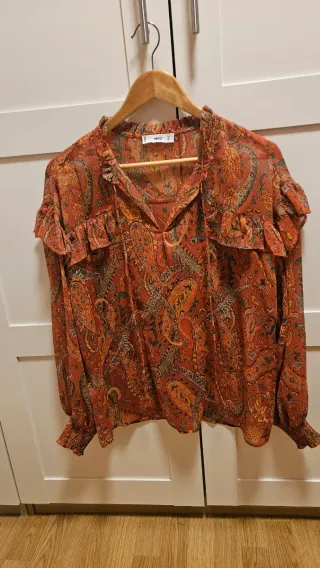 Blusa Mango Estampada Volantes