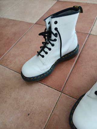 Botas Dr. Martens Blancas Talla 38