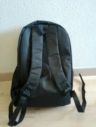 Mochila negra sport