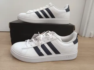 Adidas Grand Court 2.0 Blancas y Azul