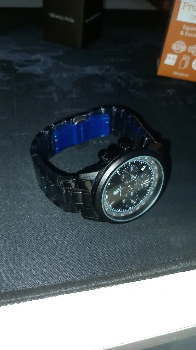 Reloj negro de hombre a estrenar