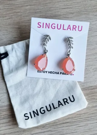Pendientes Singularu piedra rosa y circonitas 