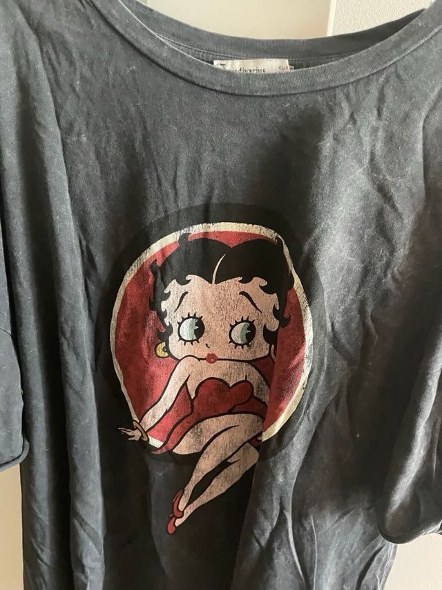 Camiseta Betty Boop Stradivarius Gris Talla M