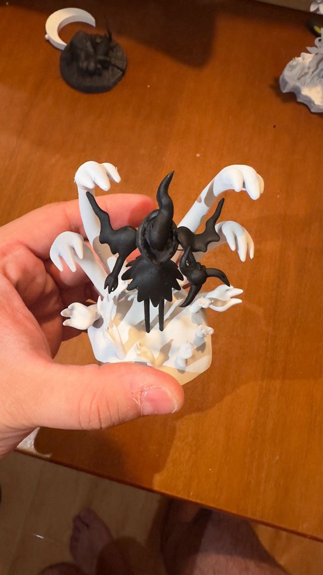 Figura Darkrai hecha a mano