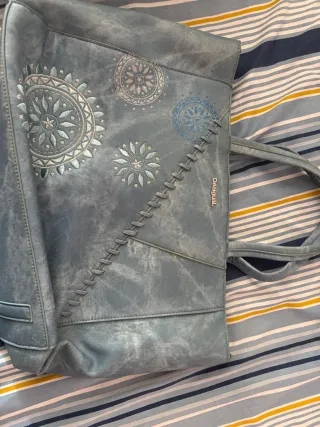 Bolso Desigual Azul y calefactor nuevo 20 eu 