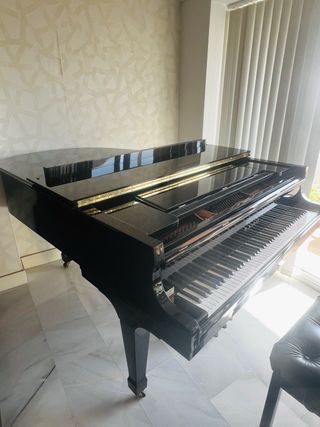 OFERTA Piano de Cola Kawai