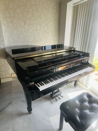 OFERTA Piano de Cola Kawai