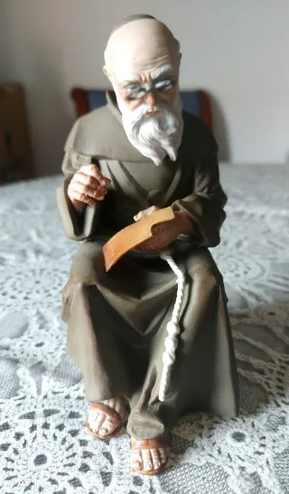 Figura Fraile Lector Porcelana Algora