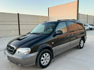 KIA Carnival 7 Plazas 