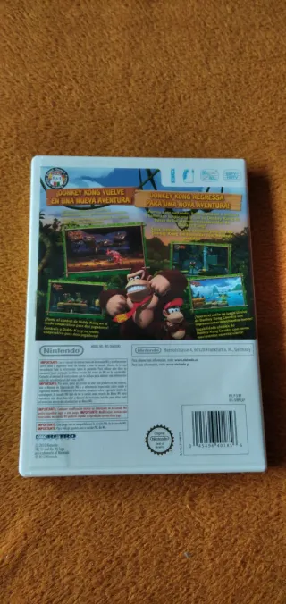 Juego Wii Original 
Donkey Kong Country Returns.  