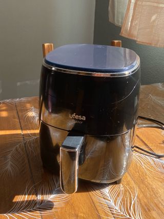 Freidora de Aire Ufesa Blazer Negra