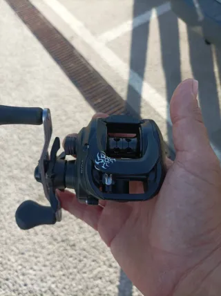 Carrete Pesca Daiwa Tatula 150HS