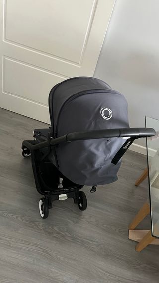Carro Bugaboo Butterfly Azul tormenta y negro.