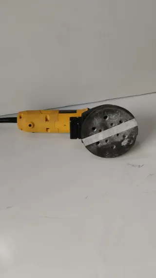 Amoladora Angular DeWalt para chapista