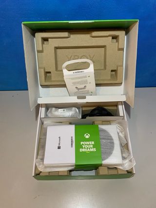 Xbox Series S bianca