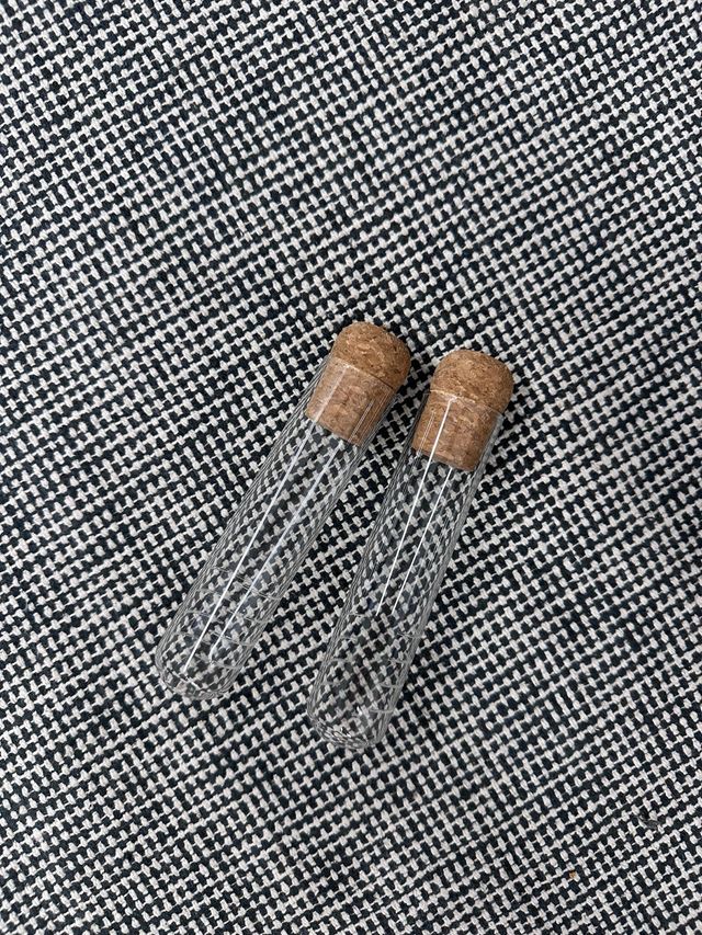 2 Infusor forma tubos de ensayo con corcho