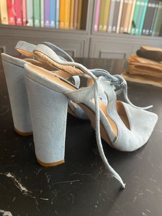 Zapatos Zara Azul Ante Tacón
