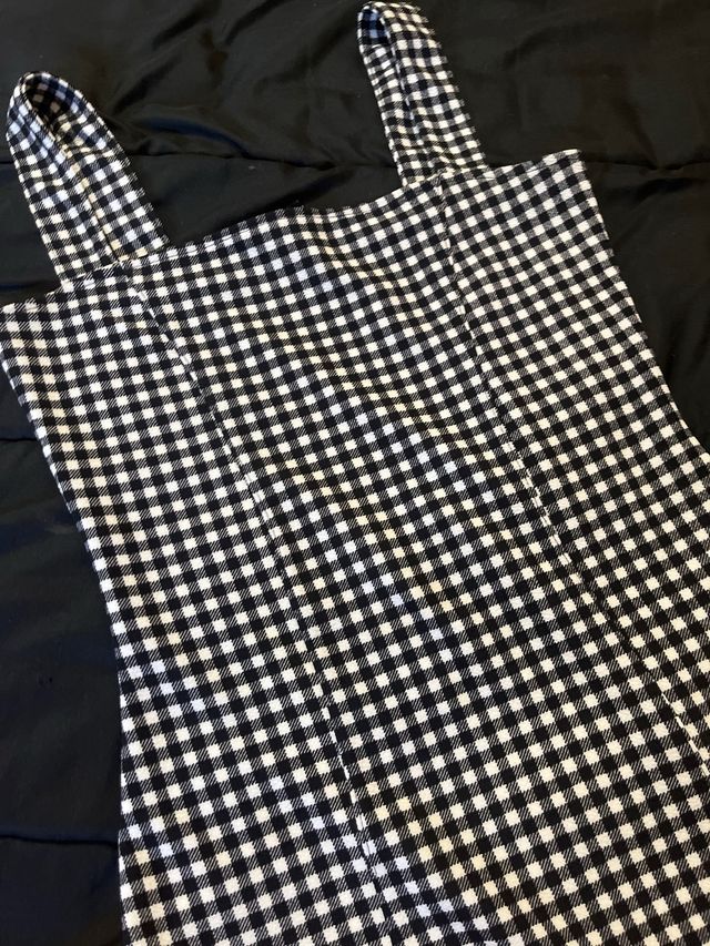 Vestido cuadros blanco y negro
