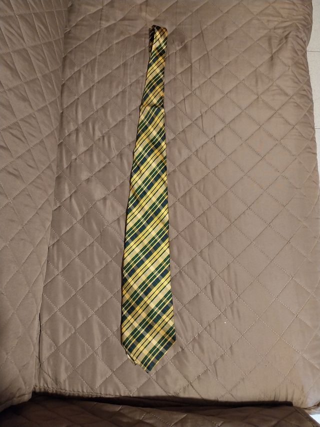 Cravatta uomo fantasia a quadri