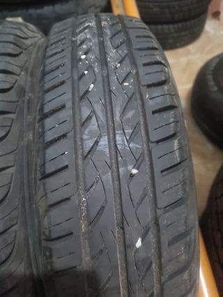 Neumáticos 145/70 R13 71T