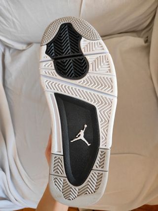 Zapatillas J݉ord݉an 4 Retro - Talla 42