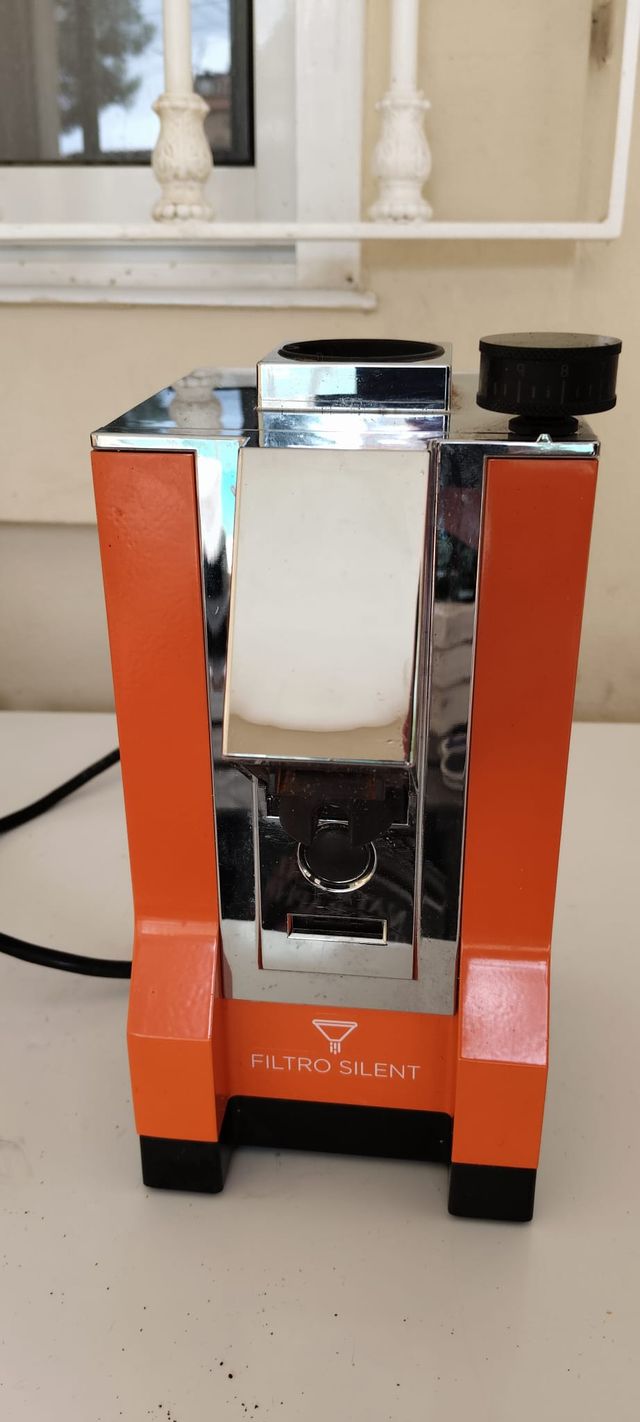 Molino Eureka Mignon Filtro Silent Naranja