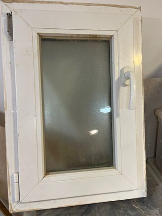 Ventana PVC Seguridad 72x50 cm