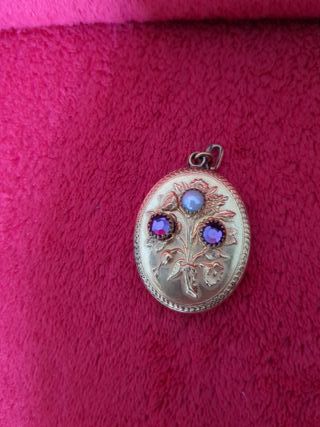 Collar y pulsera con detalles morados, 
 vintage 
