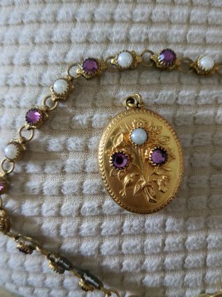 Collar y pulsera con detalles morados, 
 vintage 
