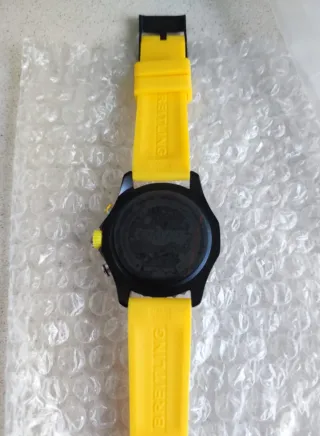 Reloj Cronógrafo Negro/Amarillo (Nuevo)