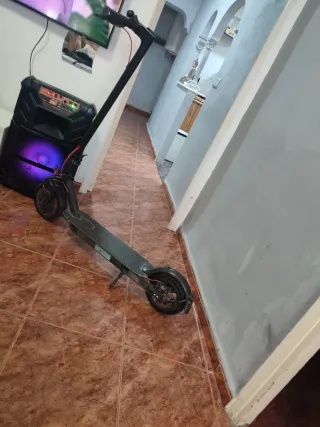 Patinete Eléctrico Xiaomi Pro 1 con cargador 